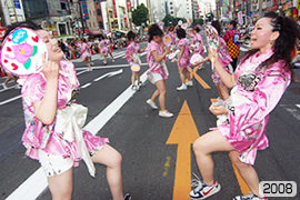 2008年のパレードの様子